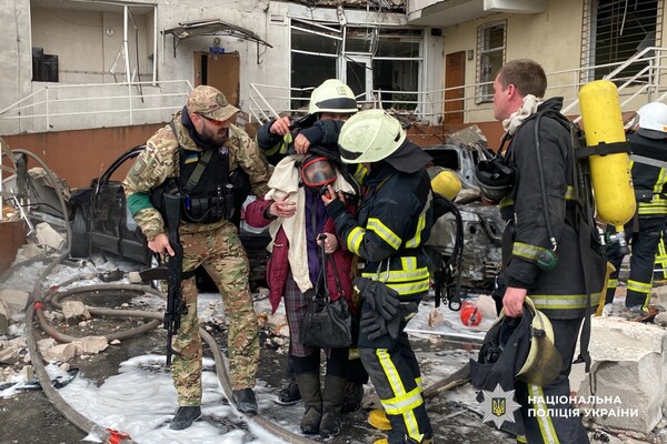 Удар по ЖК "Тирас": о подозрении сообщили еще двум российским командирам фото 6