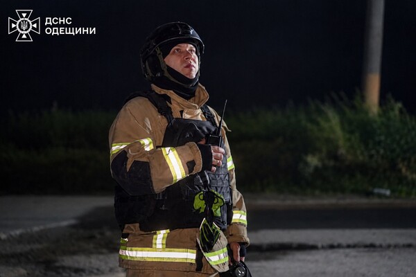 РФ атаковала Одесчину дронами: под ударом оказался объект критической инфраструктуры фото 2