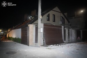 Ночной удар по Одесскому району: пострадал человек фото 3