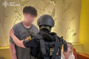 Российские БпЛА ударили по домам в Одессе: среди пострадавших – дети (обновлено) фото 7