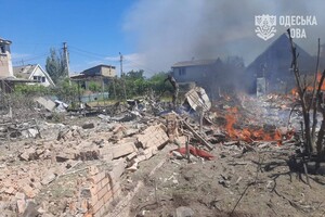 РФ дважды ударила по Одесчине ракетами: получили осколочные ранения люди фото 6