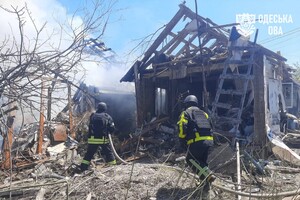 РФ дважды ударила по Одесчине ракетами: получили осколочные ранения люди фото 9