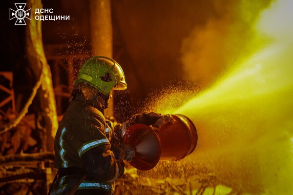 РФ атаковала Одесский район ракетой "Искандер": есть жертва и пострадавшие (обновлено) фото 3
