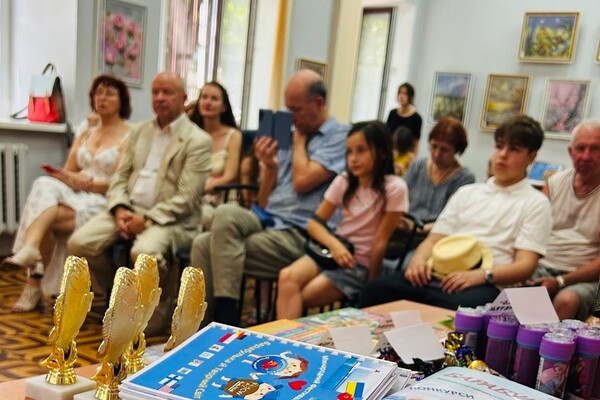 Праздник детских талантов: в Одессе наградили победителей Международного фестиваля "Барабулька и творческий мир" фото 12