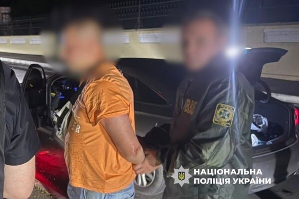 Майже півтори сотні чоловік під виглядом моряків утекли за кордон: на Одещині викрили схему переправлення фото 1