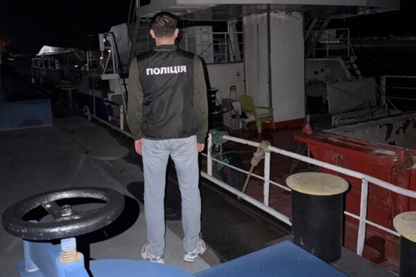 Майже півтори сотні чоловік під виглядом моряків утекли за кордон: на Одещині викрили схему переправлення фото 3