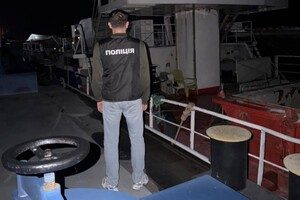 Майже півтори сотні чоловік під виглядом моряків утекли за кордон: на Одещині викрили схему переправлення фото 3