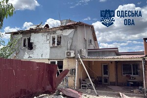 РФ ударила по пригороду Одессы двумя ракетами: погибла женщина, есть пострадавший (обновлено) фото 4