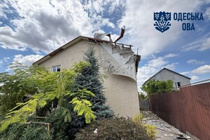 РФ ударила по пригороду Одессы двумя ракетами: погибла женщина, есть пострадавший (обновлено) фото 15