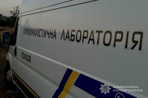 Удар по парку розваг і будинках на Одещині: загинув підліток, під завалами можуть перебувати люди фото 9