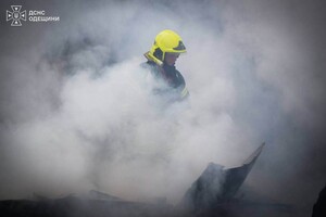 РФ атаковала Одессу "Бандеролями": погиб мужчина, есть пострадавшие (обновлено) фото 1