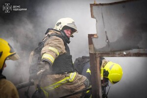 РФ атаковала Одессу "Бандеролями": погиб мужчина, есть пострадавшие (обновлено) фото 3