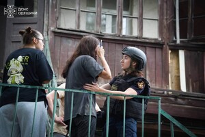 РФ атаковала Одессу "Бандеролями": погиб мужчина, есть пострадавшие (обновлено) фото 9