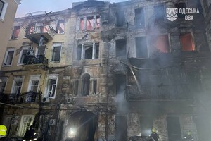РФ выпустила по Одессе десятки ракет и дронов: пострадавших почти десяток (обновлено) фото 13