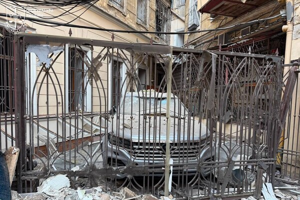 РФ випустила по Одесі десятки ракет і дронів: постраждалих майже десяток (оновлено) фото 22
