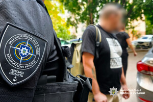 В Одессе мужчина вербовал и развращал детей: пострадавших по меньшей мере семеро фото 2
