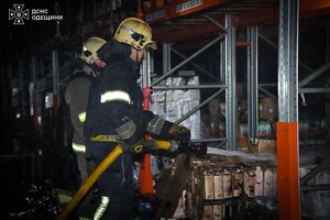 Росіяни повторно обстріляли склад із продуктами на Одещині: наслідки атаки фото 3