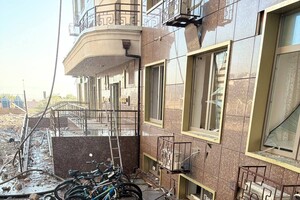 Под завалами обнаружили погибшего, пострадавших &ndash; десятки: последствия обстрелов Одессы и Одесчины фото 15