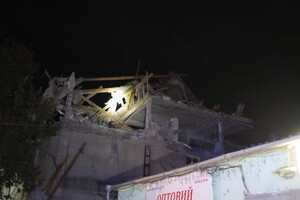 Нічні та ранкові удари по Одесі: постраждалих щонайменше 20 фото