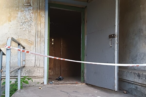 В Одессе в парадной дома обнаружили убитую женщину: подозреваемую в преступлении задержали фото 6