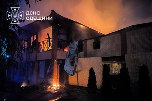 Масований удар по Одещині: постраждали будинки та готель фото